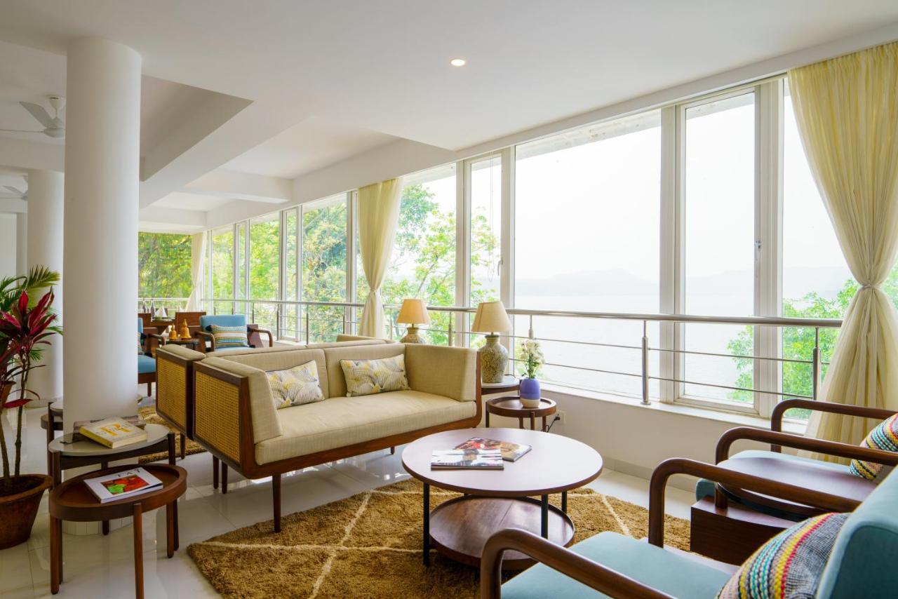 Ama Stays & Trails White House, โลนาวาลา ภายนอก รูปภาพ